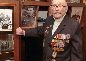 Аркадий Бляхер