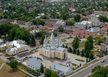 Кобрин