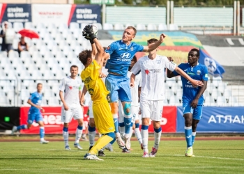 Шесть баллов Артемчука. «Динамо», обыграв «Ислочь», снова оттолкнулось от дна