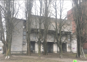 Долгострой у областного военного комиссариата на Пионерской хотят сделать привлекательным торговым объектом