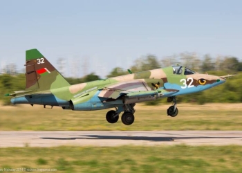 После обеда над Брестом будут летать штурмовики