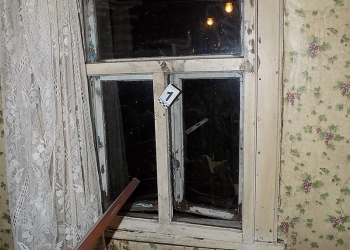 Житель Кобринского района обокрал односельчанку, но был замечен соседкой и в панике «наследил»