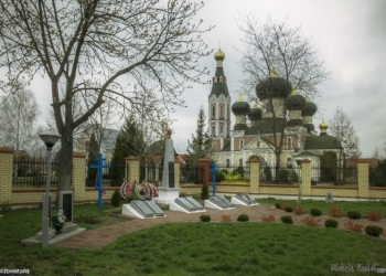 Трезвонами, перезвонами заливает окрестности на несколько километров колокольня в церкви Святого Иоанна Богослова в агрогородке Черни