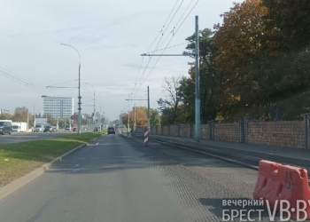 На Московской меняют асфальт. Будьте внимательны