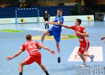 Гандбольная сборная Беларуси без проблем обыграла сборную клубов в Бресте