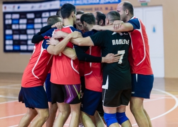 «Полесье» преподносит сюрприз, «БЕБИ-ХОХ» отдает 1-ю в сезоне партию. ЦОР впервые берет партию, а «Брестжилстрой» отдает. Обзор длинного игрового тура MaxLiga