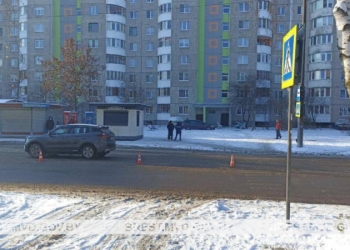 В Барановичах водитель кроссовера не пропустил пешехода на переходе