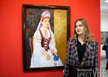 Натурщица из «Радости» и другие неожиданности «Берасцейскай палітры»