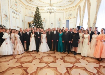 Дворец Пусловских в Коссово торжественно открыли после 15 лет реконструкции