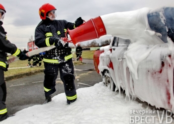 «Кнопки оповещения населения находятся на наших пультах». В 2022 году силами УМЧС по Брестской области спасено 38 человек