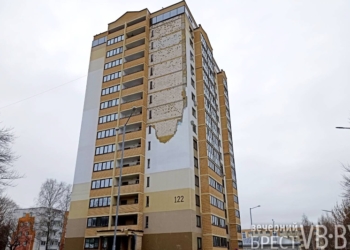 Застройщик выполнит ремонт утепления в доме на Кирова