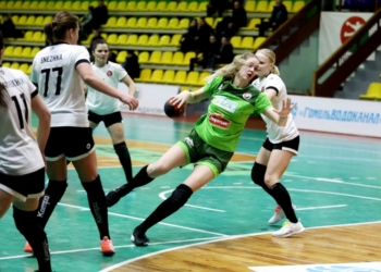 Гандбольное «Берестье» на выезде уступило лидерам женской Суперлиги