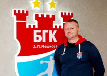 Эдуард Кокшаров