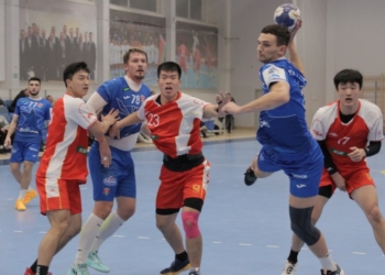 «Мешков Брест» на выезде быстро закончил полет «Аиста Китая»