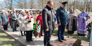 На Гарнизонном кладбище Бреста почтили память узников и жертв концлагерей и гетто