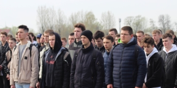 «Сформировано более сорока команд». 26 апреля начинается отправка призывников в войска