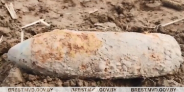 Полевые работы в Барановичском районе были прерваны из-за найденного артиллерийского снаряда