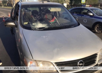 Двое пешеходов пострадали в ДТП на больших выходных