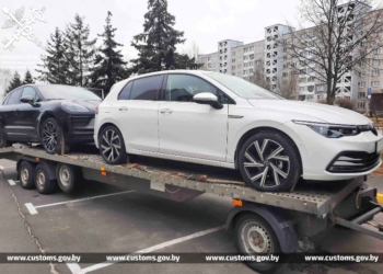 Из Бреста в Россию пытались незаконно вывезти партию дорогих автомобилей и квадроциклов