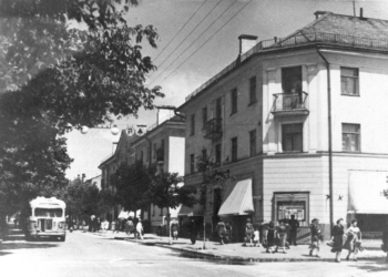 В поисках утраченного времени. Первый автобус