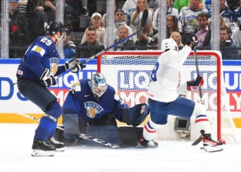 Латвия хочет в плей-офф, финны радуют своих поклонников не без валидола. А США и Канада идут к первым местам в группах