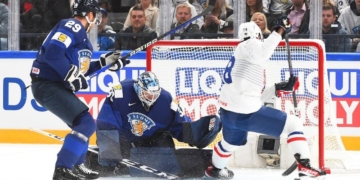 Латвия хочет в плей-офф, финны радуют своих поклонников не без валидола. А США и Канада идут к первым местам в группах