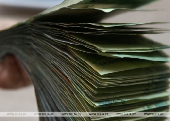 Главбух обманула работодателей на 80 тысяч