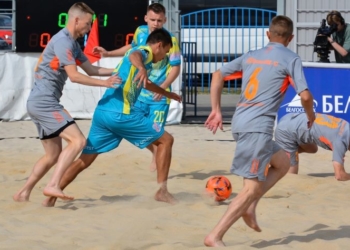 Издалека-долго текла в финал «Волга»