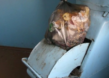 Мусоропровод мусор