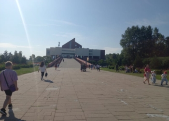 В Центре молодежного творчества сегодня день открытых дверей. ФОТОРЕПОРТАЖ