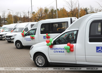 13 автомобилей от ОАО «Брестмаш» 25 октября переданы социальным службам Гомеля и Могилева