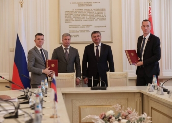 Делегация Ульяновской области России во главе с губернатором Алексеем Русских посетила Брестскую область