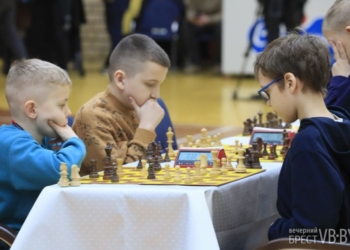 В Бресте состоялось открытие соревнований по шахматам «Белая ладья»