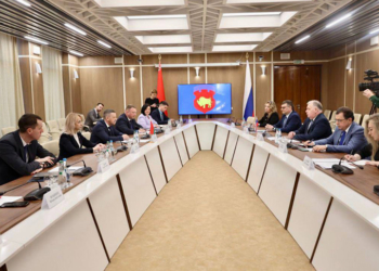 Делегация Санкт-Петербурга находится с визитом в Бресте