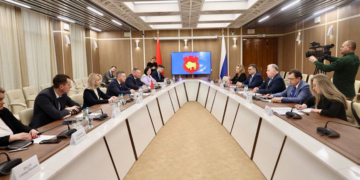 Делегация Санкт-Петербурга находится с визитом в Бресте