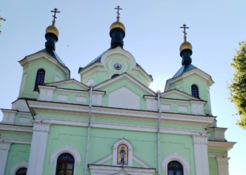 Расписание богослужений в храмах Бреста на праздник Пасхи Христовой и Радоницу