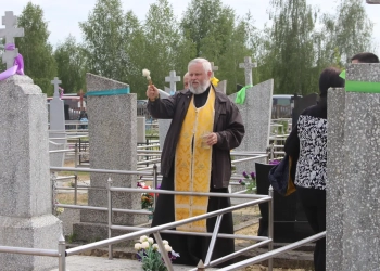 Радоница Пасха умерших