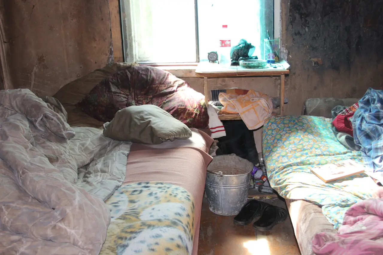 Тунеядцы алкоголики