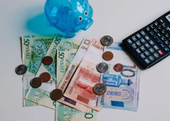 Деньги белорусам одолжит мобильный оператор – как это будет работать