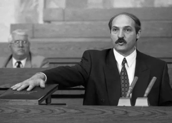 Президент 30 лет назад