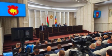 Нового губернатора Брестчины представили активу области