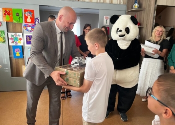 подарки детям накануне 1 сентября