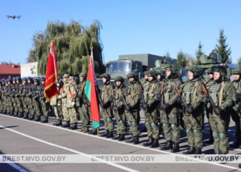 В Бресте проходит учебный сбор военнообязанных, которые служили в войсках МВД