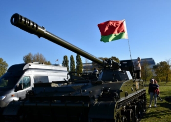 Брестские артиллеристы организовали праздник для жителей Бреста