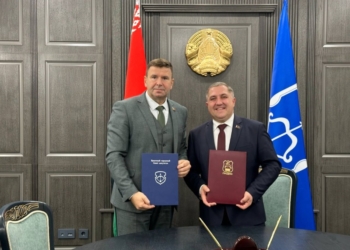 Горсоветы Бреста и Гродно подписали соглашение