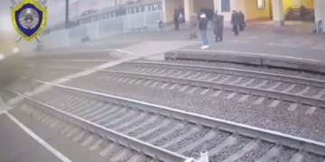 В Барановичах под колесами поезда погиб пенсионер