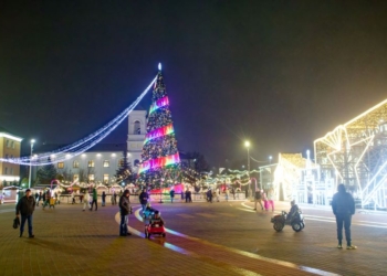 Куда пойти на ёлку в новогоднюю ночь в Бресте и что с собой взять