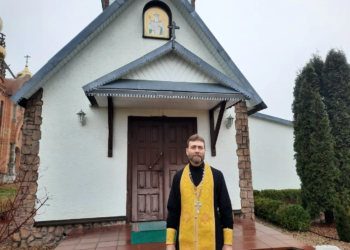 отец Дмитрий Иванов