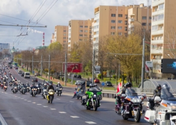 Под рев моторов в Бресте прошло официальное открытие мотосезона-2025