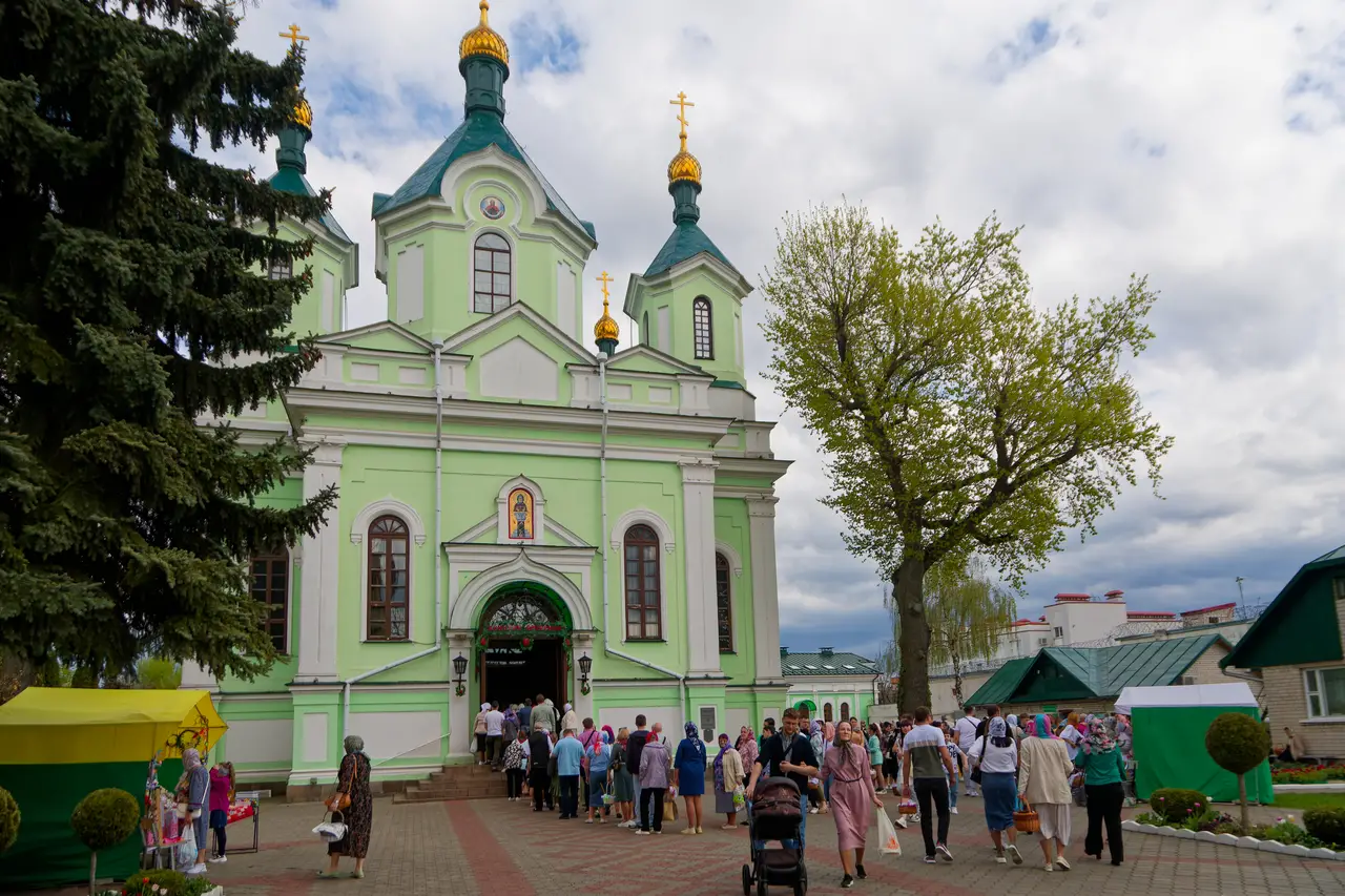 Светлый праздник
